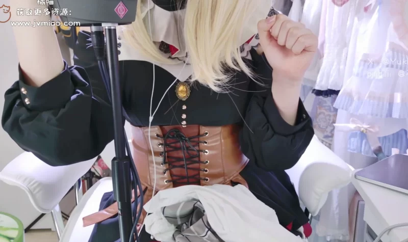 亭子ww《三角初华》沉浸式评测：极致压抑背后的叙事野心与情感爆破-橘喵