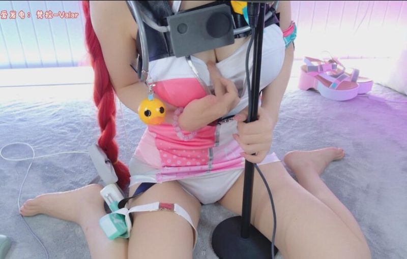 梵拉valar再度封神！绝区零柚叶泳装『玉竹踩耳』篇，如何用视觉呈现触觉的甜蜜？-橘喵